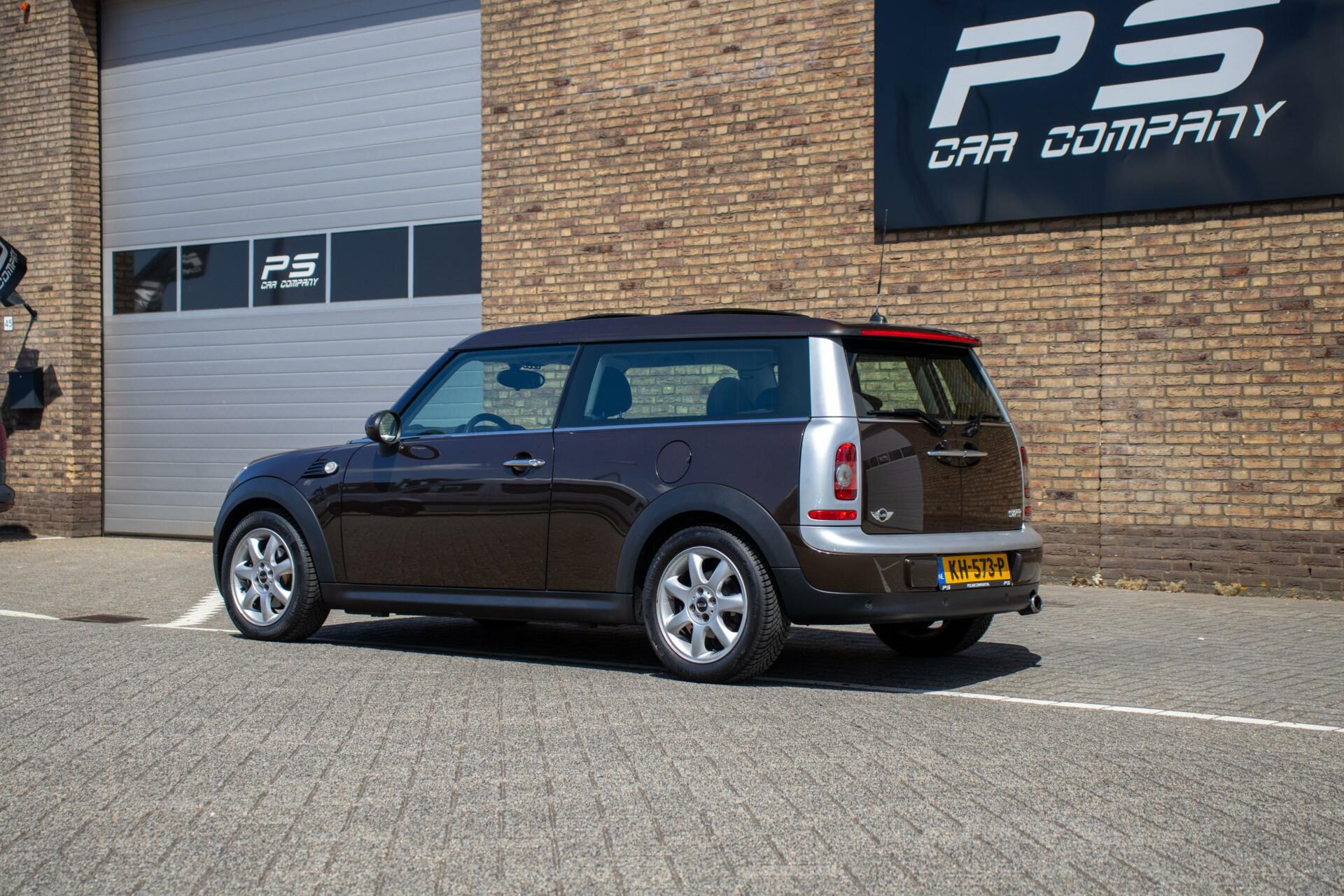 45168783-4.jpg