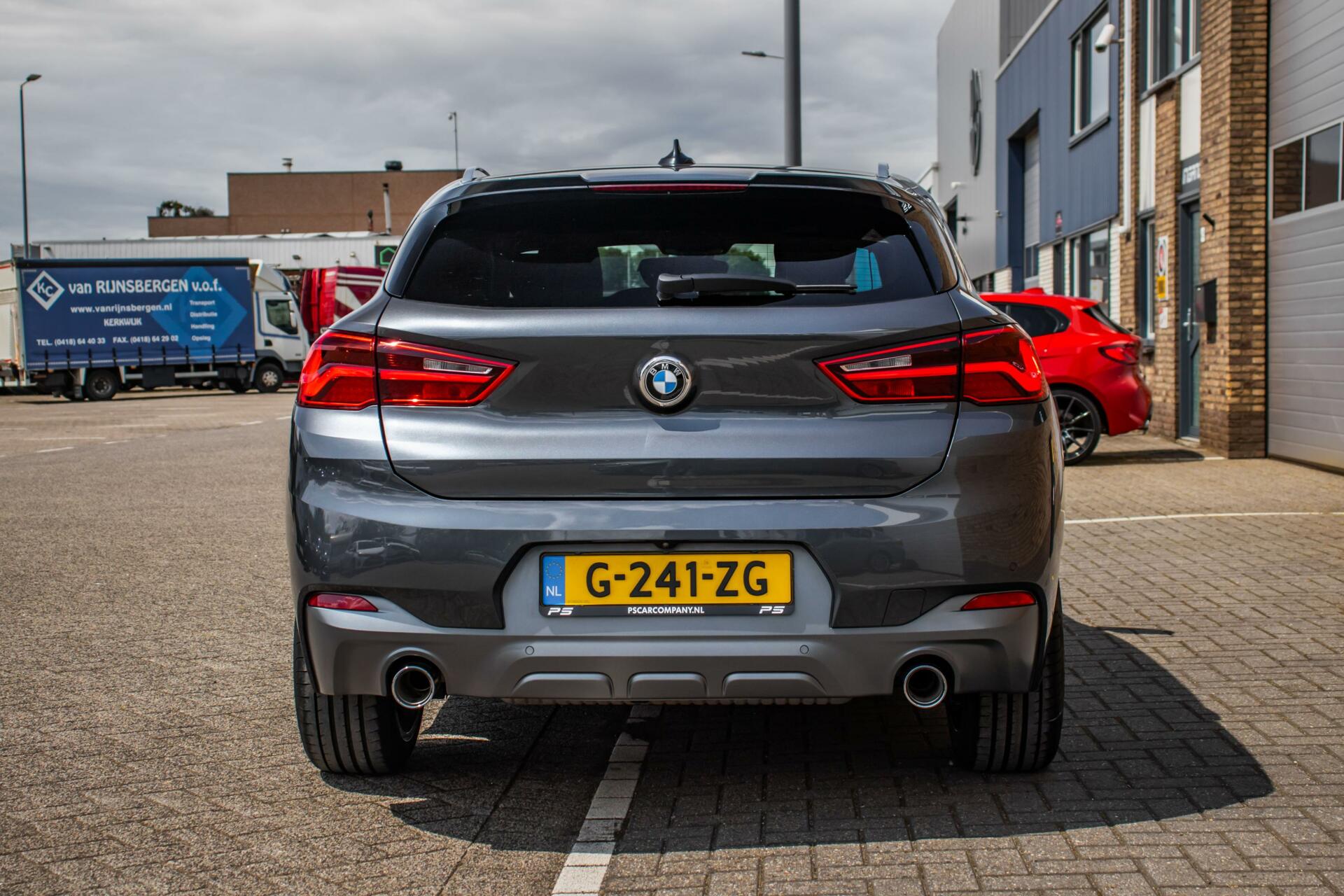 45494940-4.jpg